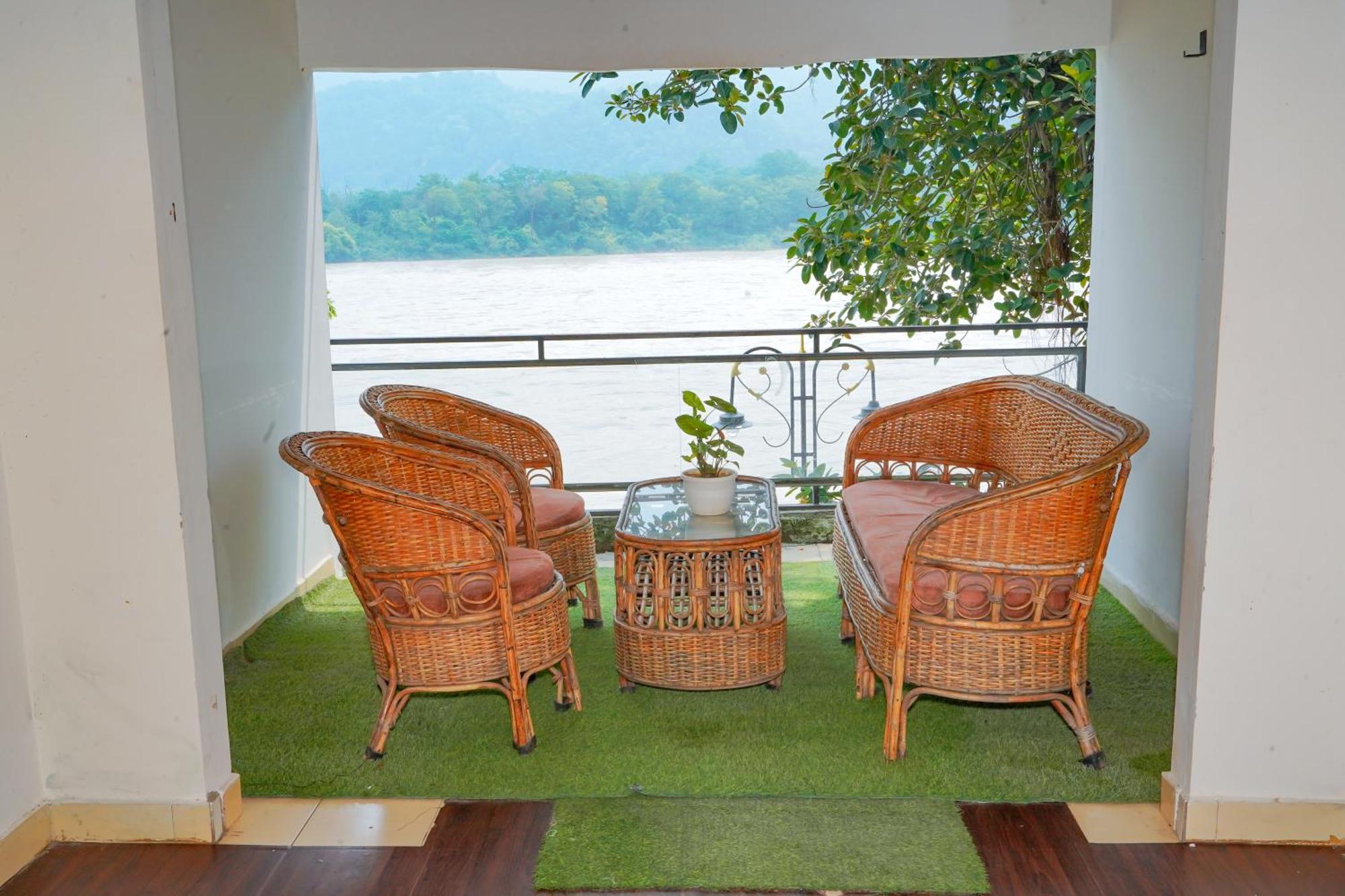 The Naga Rishikesh Hotel Buitenkant foto