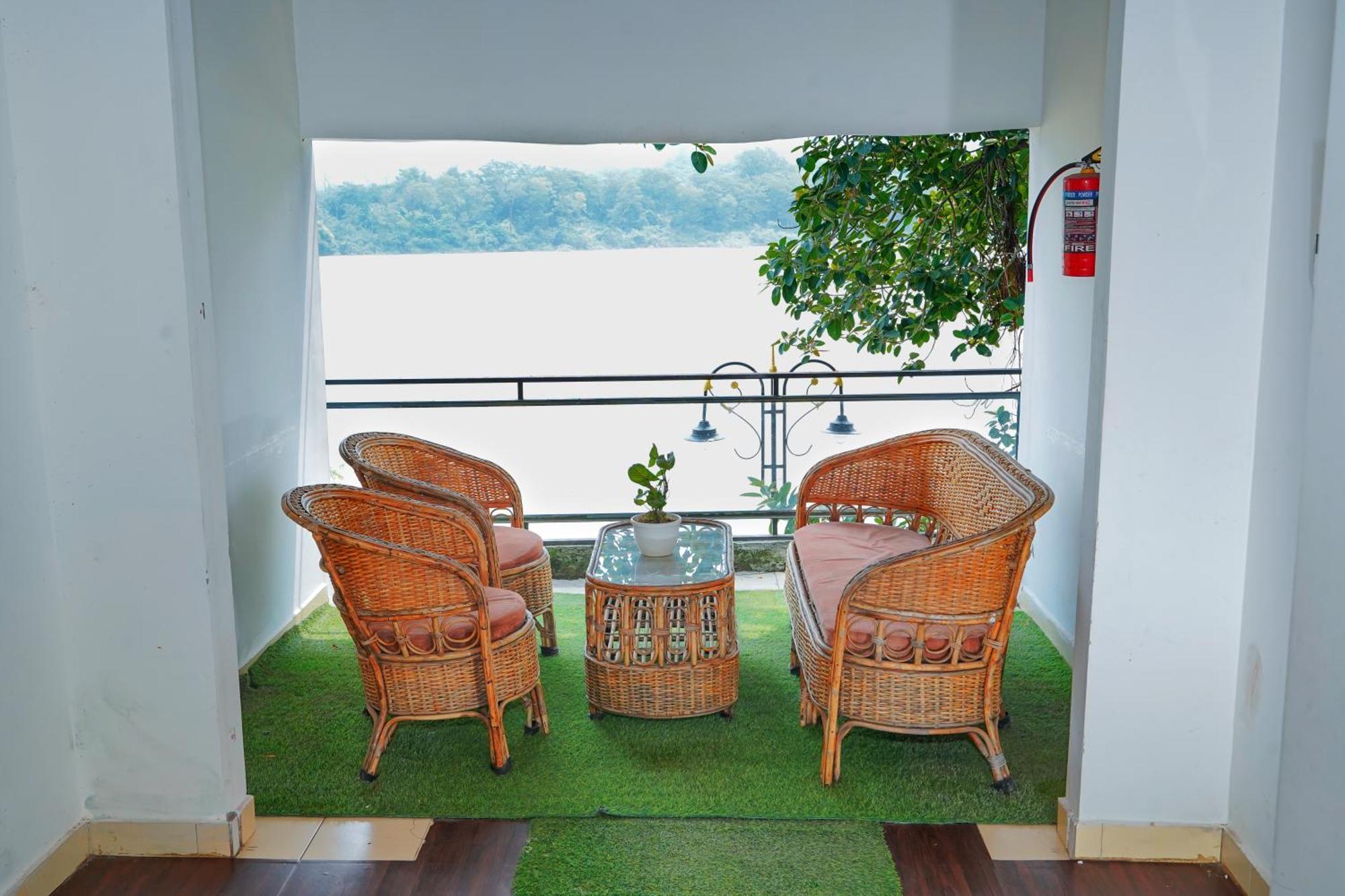 The Naga Rishikesh Hotel Buitenkant foto