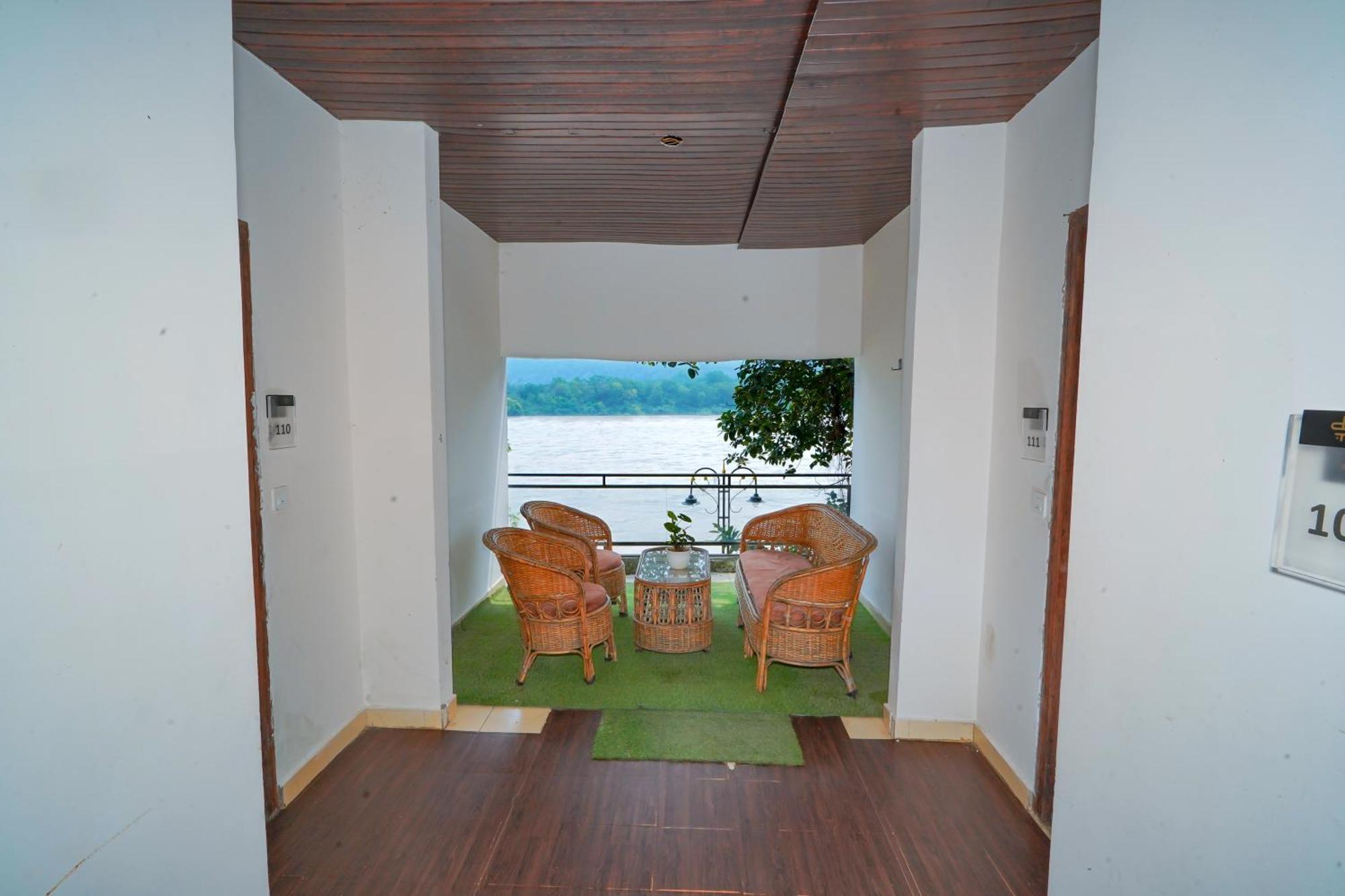 The Naga Rishikesh Hotel Buitenkant foto